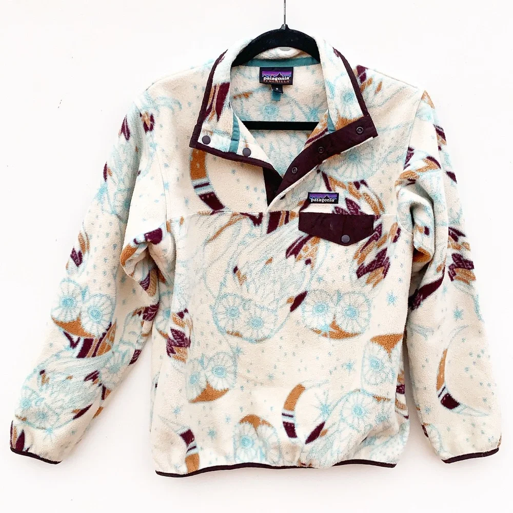 Patagonia Synchilla Cream and Brown Owl Fleece Hoodie - Picture 3 of 6